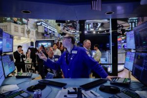 S P 500 And Nasdaq Futures Dip Ahead Of Iran Sanctions And Nvidia Earnings