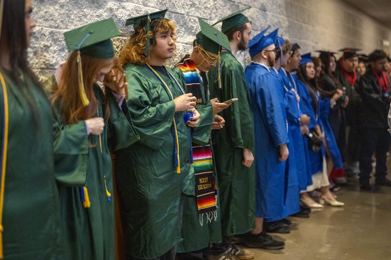 Salem Keizer Celebrates Summer Graduates