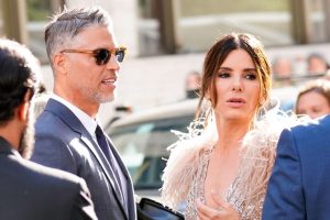 Sandra Bullock Reflects On Partner Bryan Randall S Private Als Battle And Loss