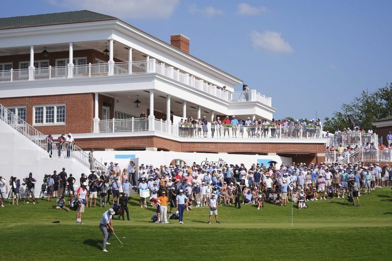 Schwab Considers Elevating Pga Sponsorship