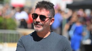 Simon Cowell To Miss Several Weeks Of America S Got Talent Filming For Back Surg