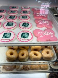 Slaton Bakery Honors Dolly Parton With Pink Cookies And Local Flair