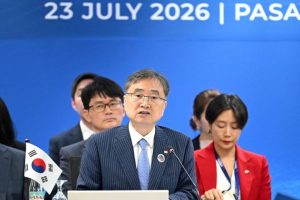 South Korea Ministers Disagree On North Korea Policy
