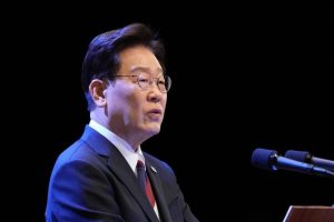 South Korea President Lee Accepts Resignation Of Key Economic Adviser Amid Cabin