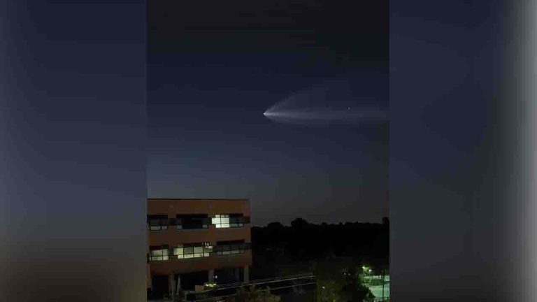 Spacex Rocket Lights Up Bethesda Sky After Early Morning Launch