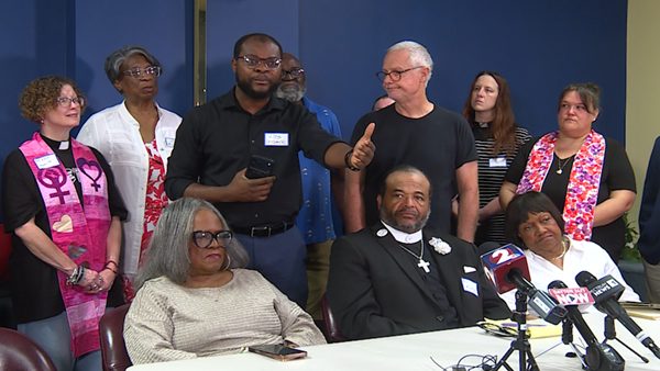 Springfield Faith Leaders Urge End To Ice Ankle Monitor Raids On Haitian Familie