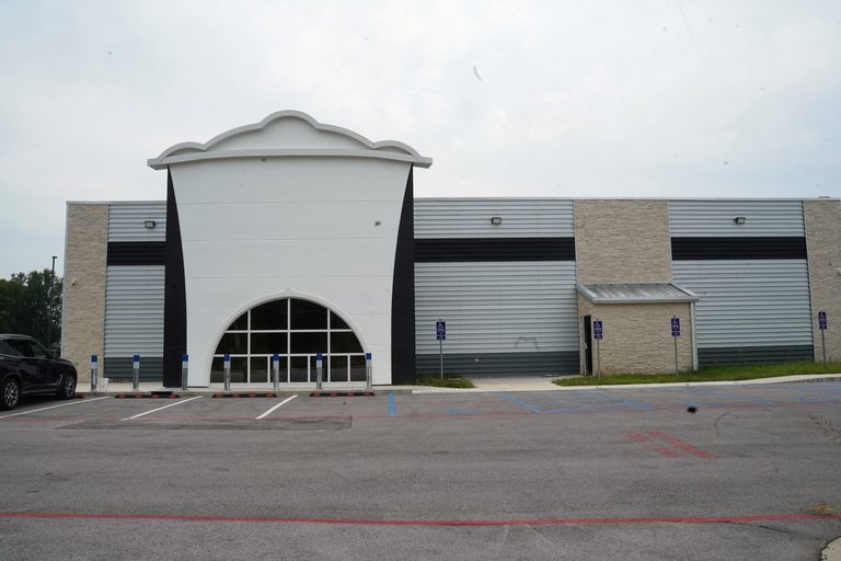 Springfield S New American Momin Park Mosque Nears Completion Aiming To Serve Fa