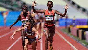 Stegall Wins Silver In Women S 1500M