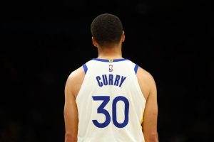 Stephen Curry Plans To Finish Career With Warriors