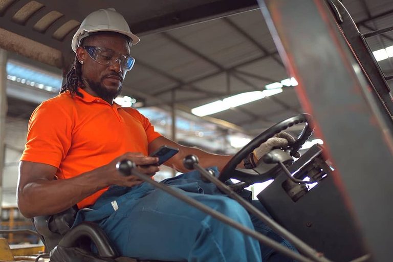 Survey Finds Widespread Time Theft Among Hourly Workers Across The U S