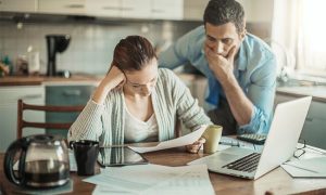 Survey Shows Majority Of Americans Using Credit Cards For Everyday Essentials