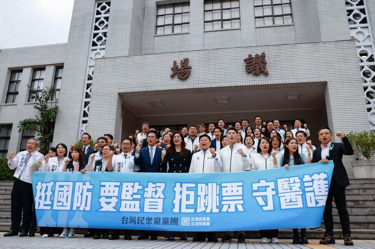 Taiwan To Hold Referendums