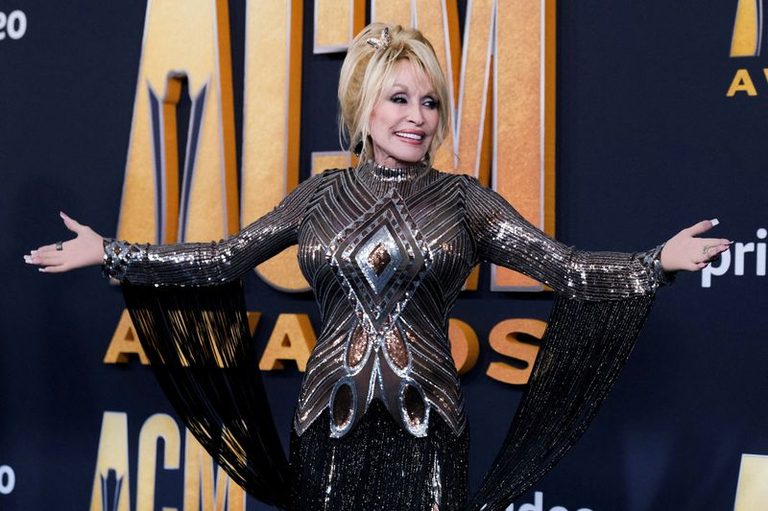 Tennessee Mourns Dolly Parton As Leaders And Fans Honor The Music Legend