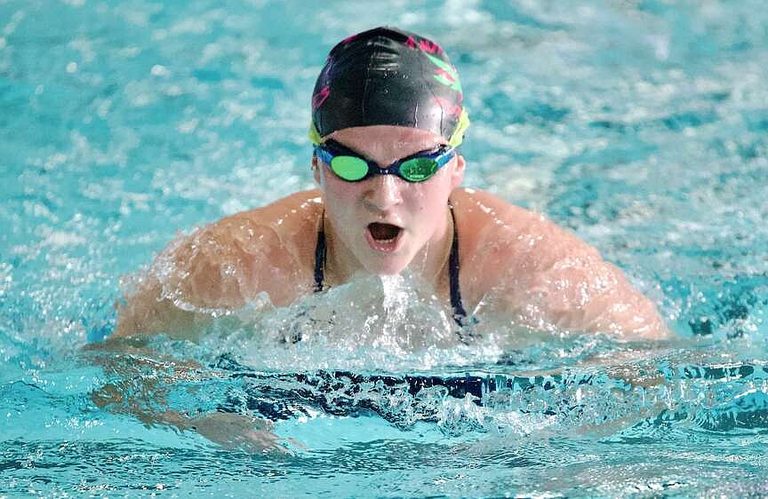 Texarkana Tigersharks Swim Team Rebuilds With Smaller Squad But Big State Champi
