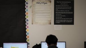 Texas Families Ask Supreme Court To Review Law Mandating Ten Commandments In Pub