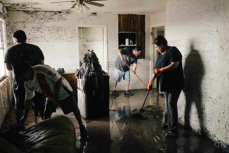 Texas Flood Victims Still Await Fema Disaster Aid Six Weeks After July Floods