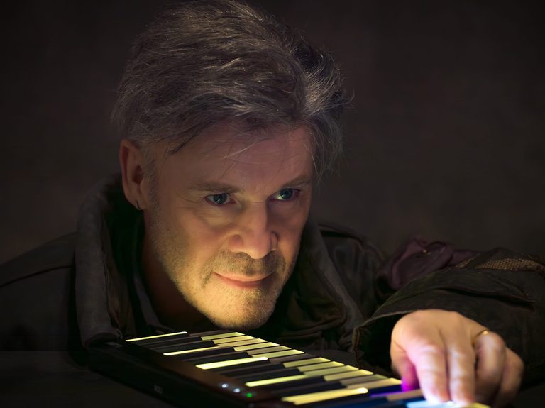 Thomas Dolby To Perform At Totally Tubular Festival