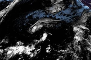 Tropical Storm Lala Nears Hawaii