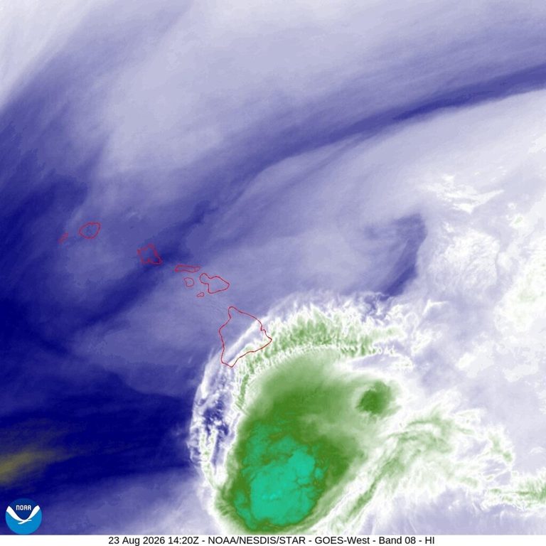 Tropical Storm Moke Brings Heavy Rain To Big Island Communities Still Recovering