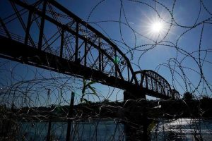 Trump Admin Seeks Stricter English Rules For Mexican Train Crews