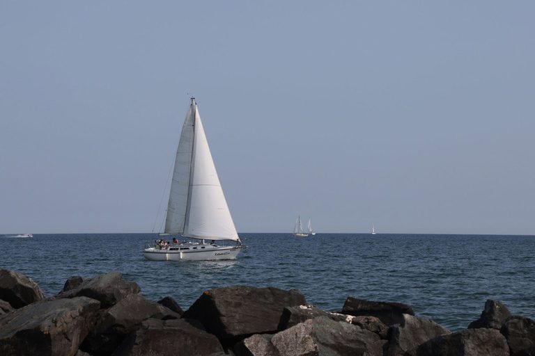 Trump Proposes Renaming Lake Ontario To Lake America Amid Canada Trade Dispute