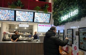 Uk Services Sector Returns To Growth