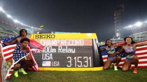 Us Wins Mixed 4X400M Relay