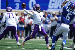Vikings Beat Giants In Preseason Opener