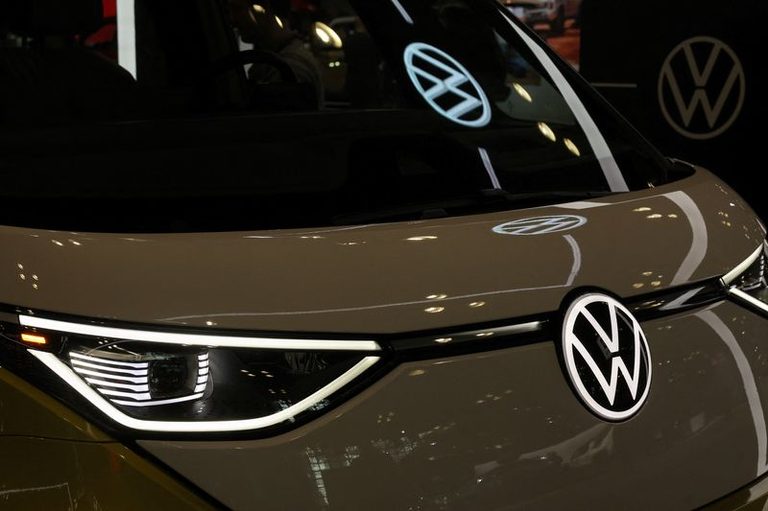 Volkswagen To Introduce Pickup Truck In Us