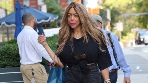 Wendy Williams Makes Brief Nyc Appearance Urges I Want Out Amid Guardianship Dis