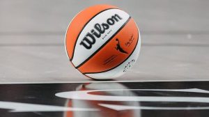 Wnba Fan S Half Court Shot Attempt Ends In Embarrassing Fashion