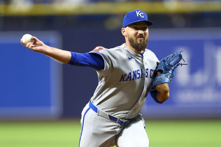 Yankees Add Right Hander John Schreiber Off Waivers To Bolster Bullpen