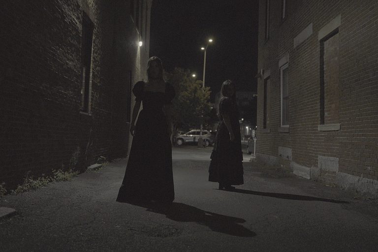 13 Haunted Sites Across New England Recommended By Two Girls One Ghost