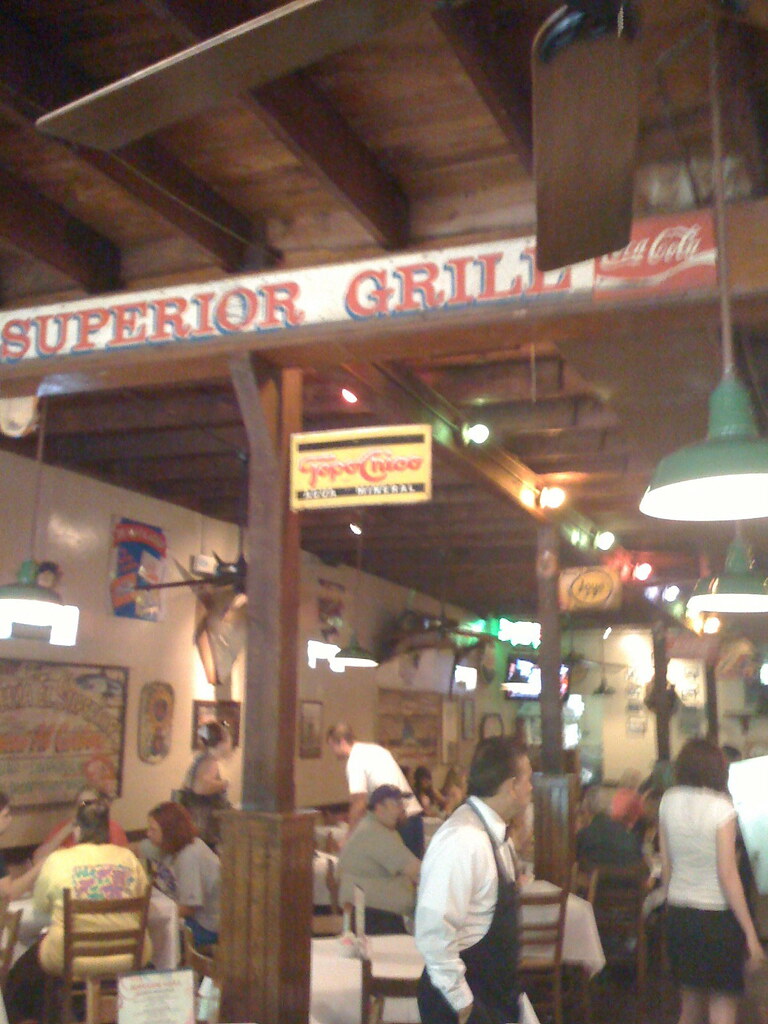 Superior Bar & Grill — Shreveport