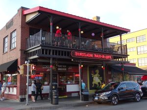 Dinosaur Bar-B-Que — Syracuse
