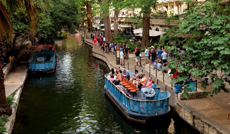 Rio San Antonio Cruises — San Antonio