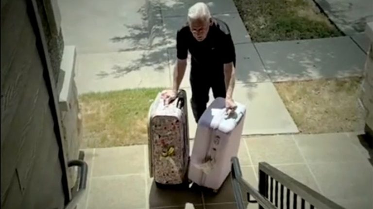81 Year Old Texas Delivery Driver Works To Fund Wife S Cancer Battle
