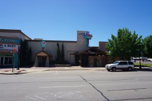 Babe's Chicken Dinner House Arlington — Arlington