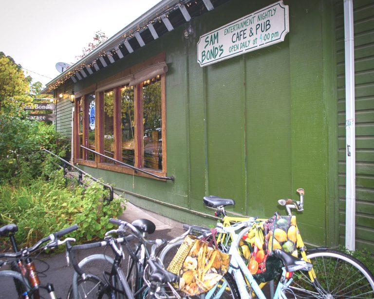 Sam Bond's Garage — Eugene