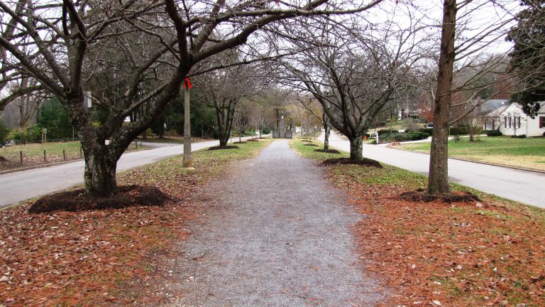 Sequoyah Hills Greenway — Knoxville