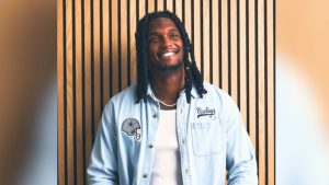 Abercrombie Fitch Expands Dallas Cowboys Partnership With New Cheerleader Closet