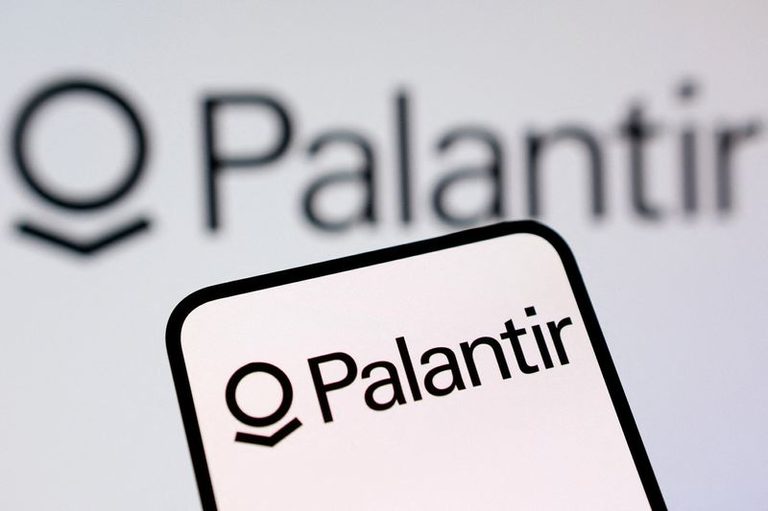 Activist Jana Partners Urges Fiserv To Double Cost Cuts And Adopt Palantir Techn