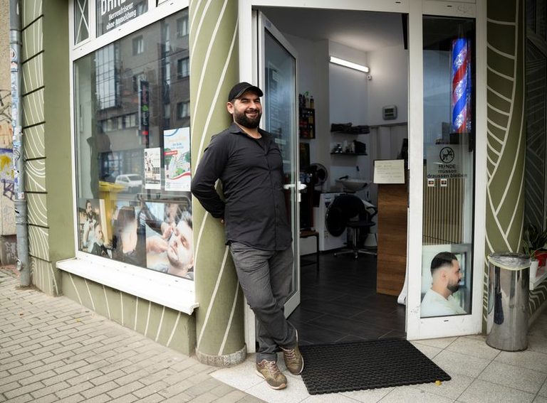 Afd Surge In Eastern Germany Fuels Fear Among Syrian Families In Rostock