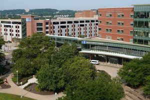 Akron Children S Hospital Survey Shows Parents Overwhelmed By Conflicting Health