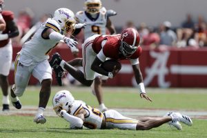 Alabama Oc Ryan Grubb Says Qb Keelon Russell Will Practice Sliding This Week