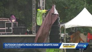 Ankeny Oktoberfest And Des Moines Latino Heritage Festival Continue Despite Rain