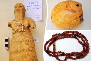 Archaeologists Rescued 30 000 Priceless Artifacts From Deir Ez Zor Museum Amid I