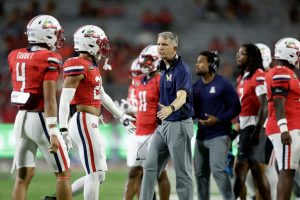 Arizona Wildcats Dominate Northern Illinois 42 17 Coach Brennan Praises Response