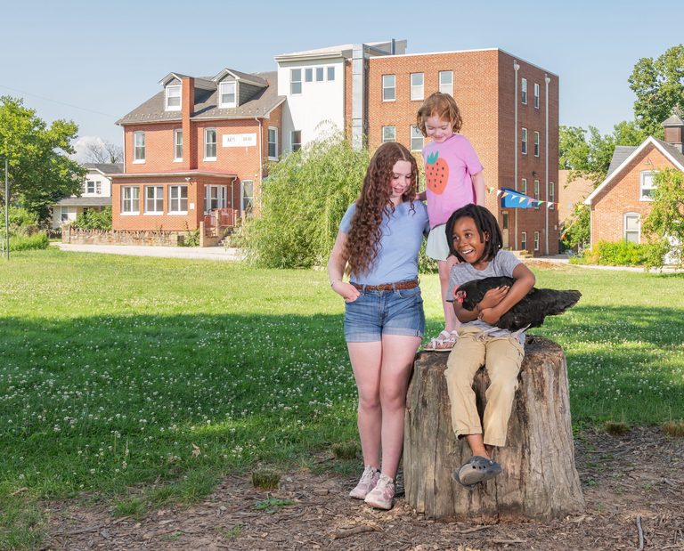 Arts Ideas Sudbury School Offers Student Run Learning In Baltimore