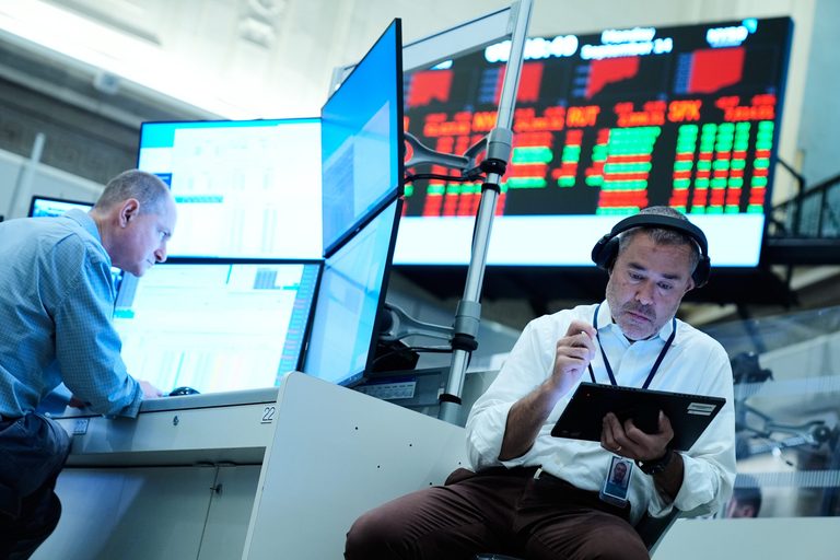Asian Markets Show Mixed Moves As Ai Chip Gains Lift Nikkei Oil Prices Dip